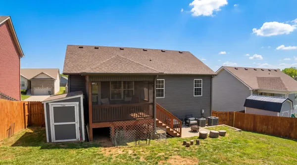 $2,100 | 1148 Racker Drive, Clarksville, TN 37043