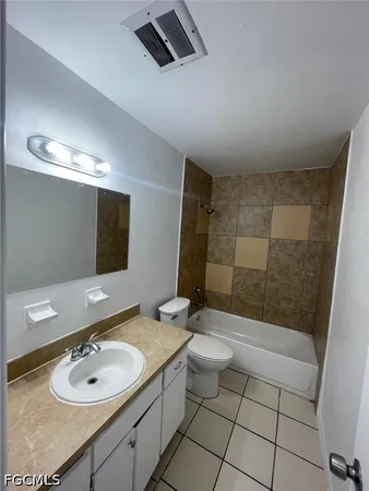 $1,350 | 2148 Dora Street, Unit 12, Fort Myers, FL 33901