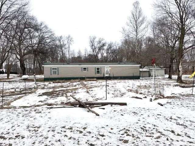 $124,900 | 1520 East 400 South, Knox, IN 46534