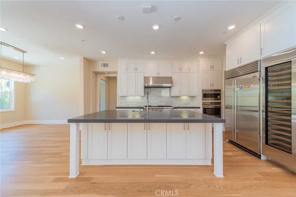 60 Ray Irvine, CA 92618 - Photo 12 of 38