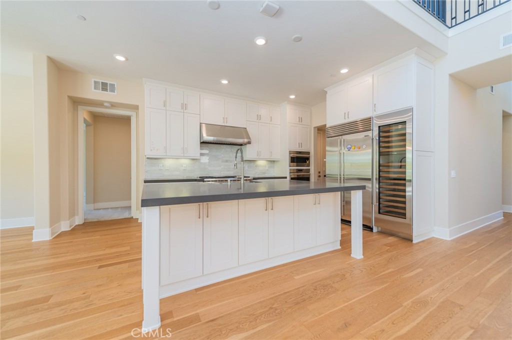 60 Ray Irvine, CA 92618 - Photo 13 of 38