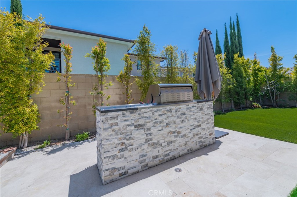 60 Ray Irvine, CA 92618 - Photo 36 of 38