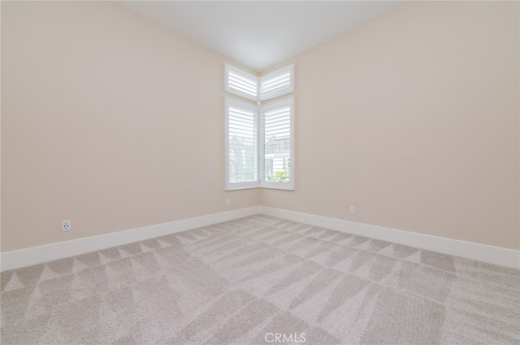 60 Ray Irvine, CA 92618 - Photo 4 of 38