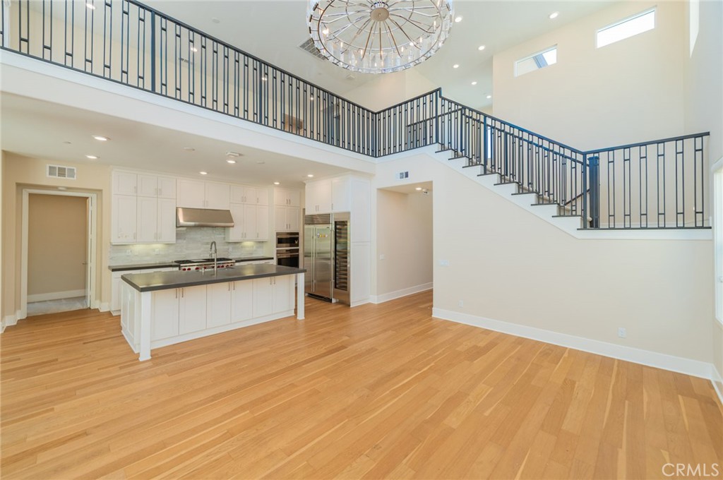 60 Ray Irvine, CA 92618 - Photo 10 of 38