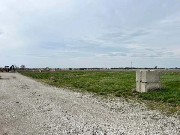 $39,500 | 40598 Highway 49, Rankin, IL 60960
