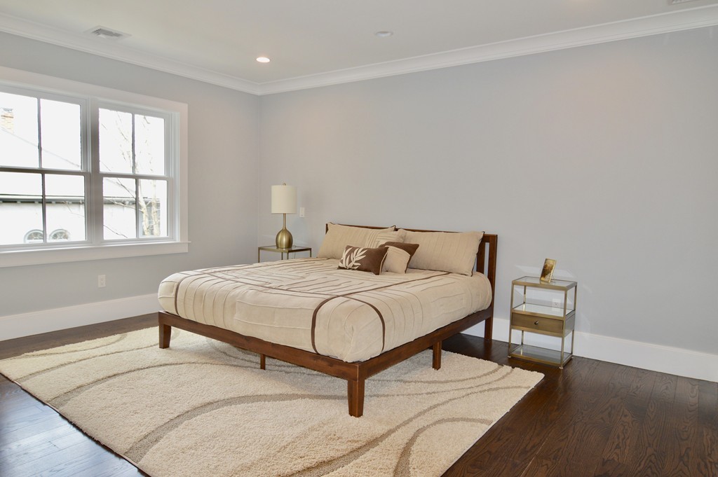 72 Herrick Road, Unit 72 Newton, MA 02459 - Photo 7 of 9 Gallery Image 7