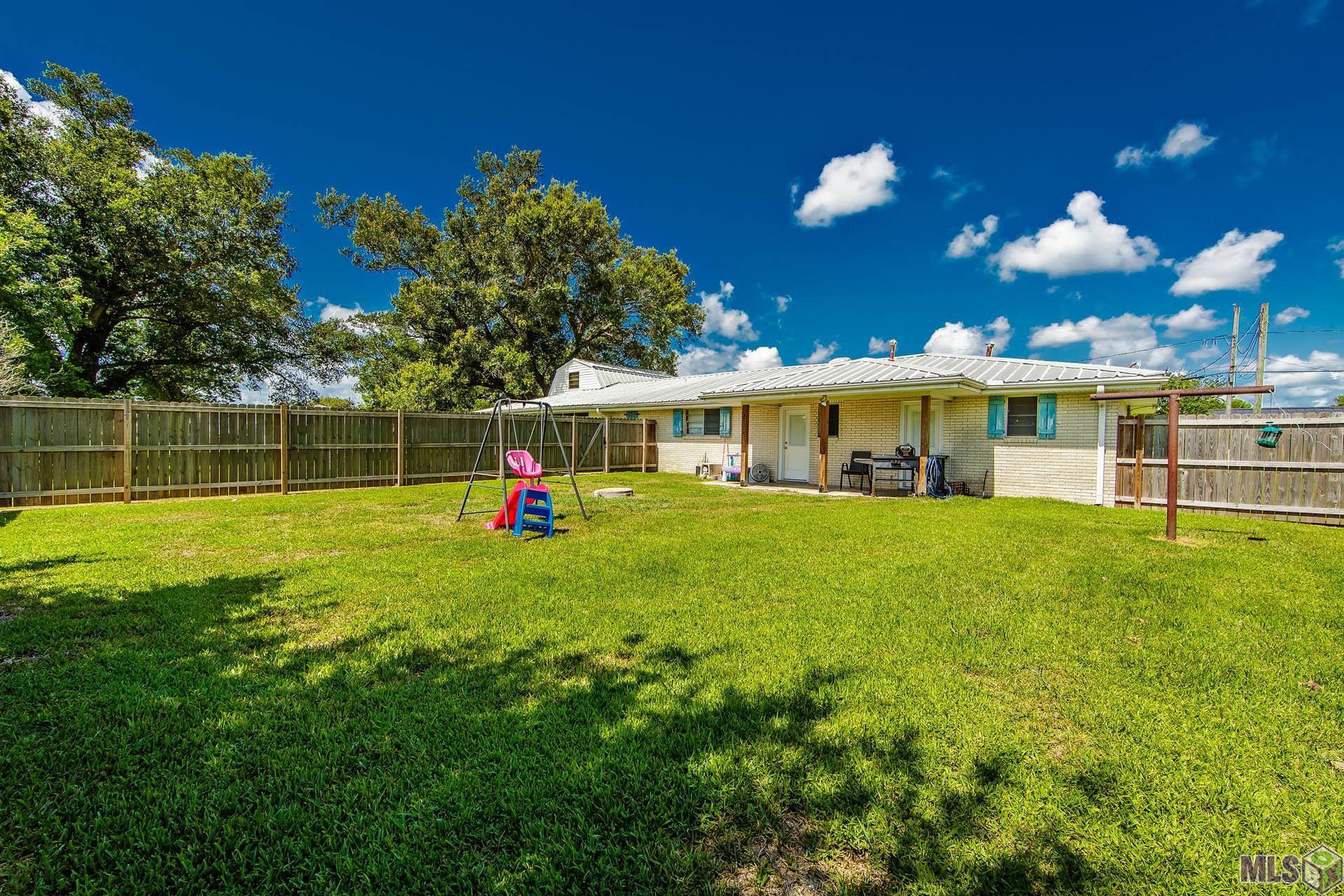 405 4 Point Drive Raceland, LA 70394 - Photo 7 of 17