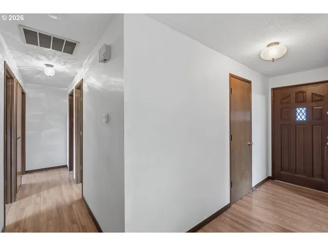 $539,000 | 7080 Southwest Royal Oak Court, Portland, OR 97223