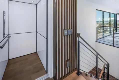 $5,495,000 | 2035 Evergreen Street, San Diego, CA 92106