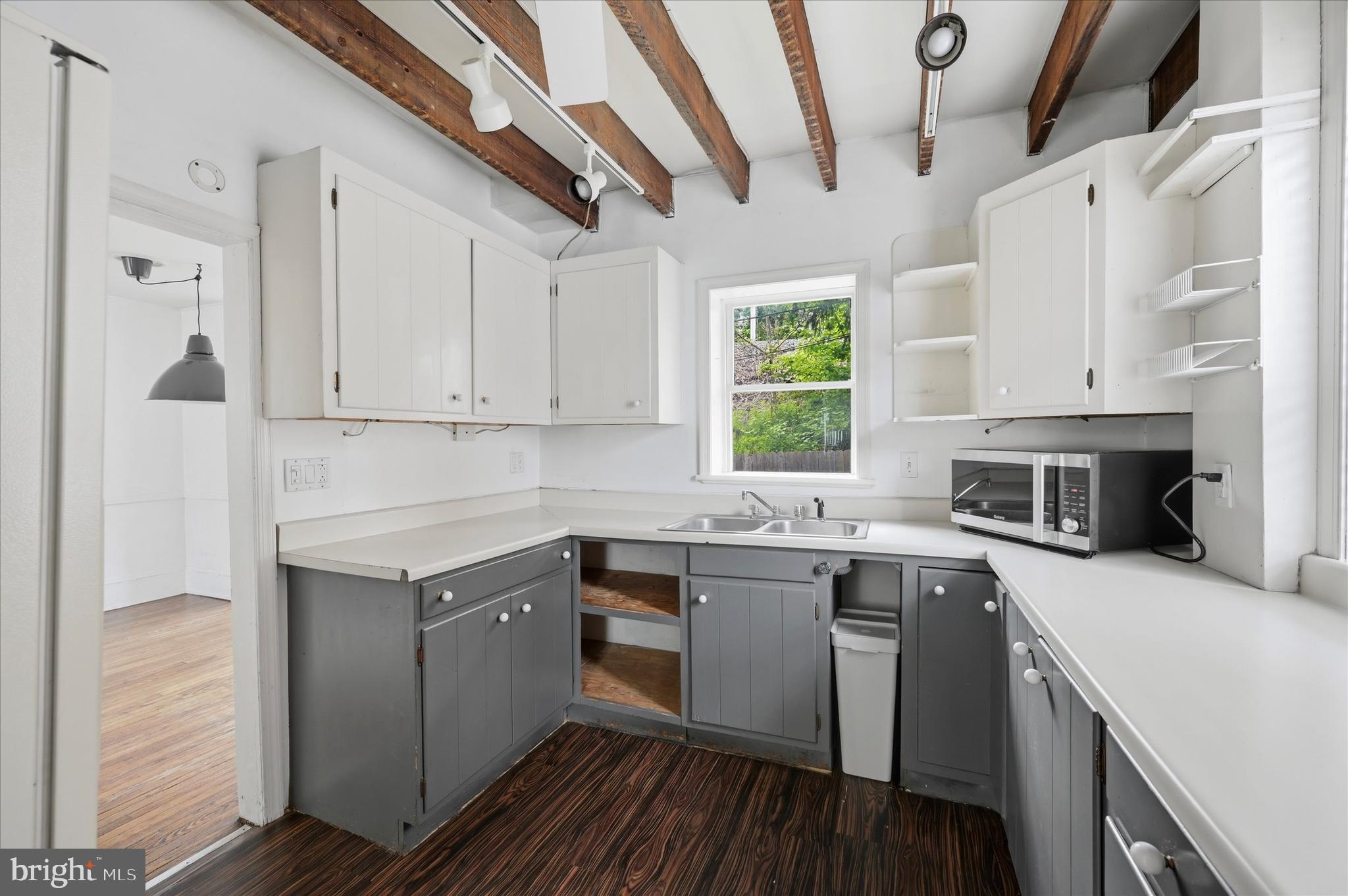 19 North Roberts Road Bryn Mawr, PA 19010 - Photo 5 of 15
