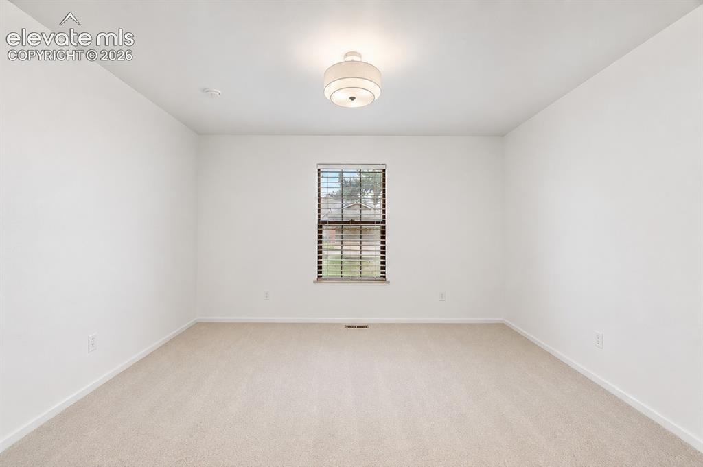 2060 Glenhill Road Colorado Springs, CO 80906 - Photo 17 of 28 Virtually Decluttered