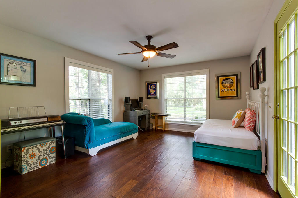 2709 Merwether Lane Mount Pleasant, SC 29466 - Photo 22 of 42 ck1609281-1025