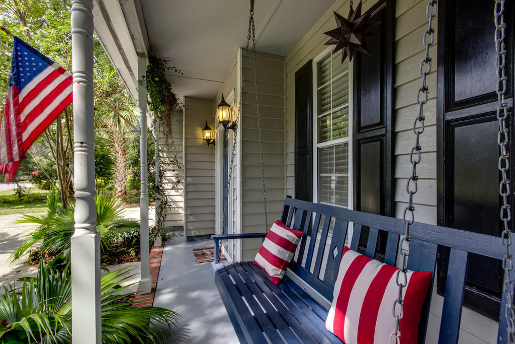 2709 Merwether Lane Mount Pleasant, SC 29466 - Photo 8 of 42 ck1609281-1006