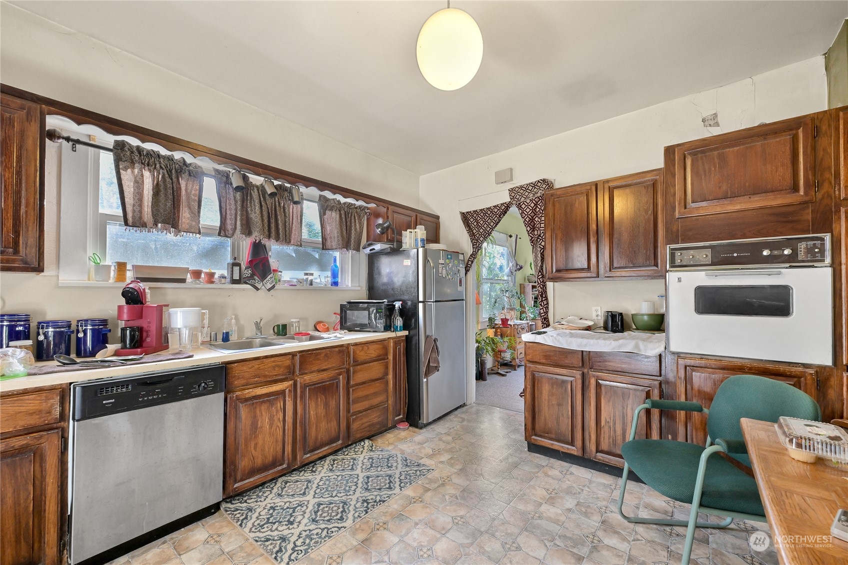 962 3rd Street Blaine, WA 98230 - Photo 7 of 28 Gallery Image 7