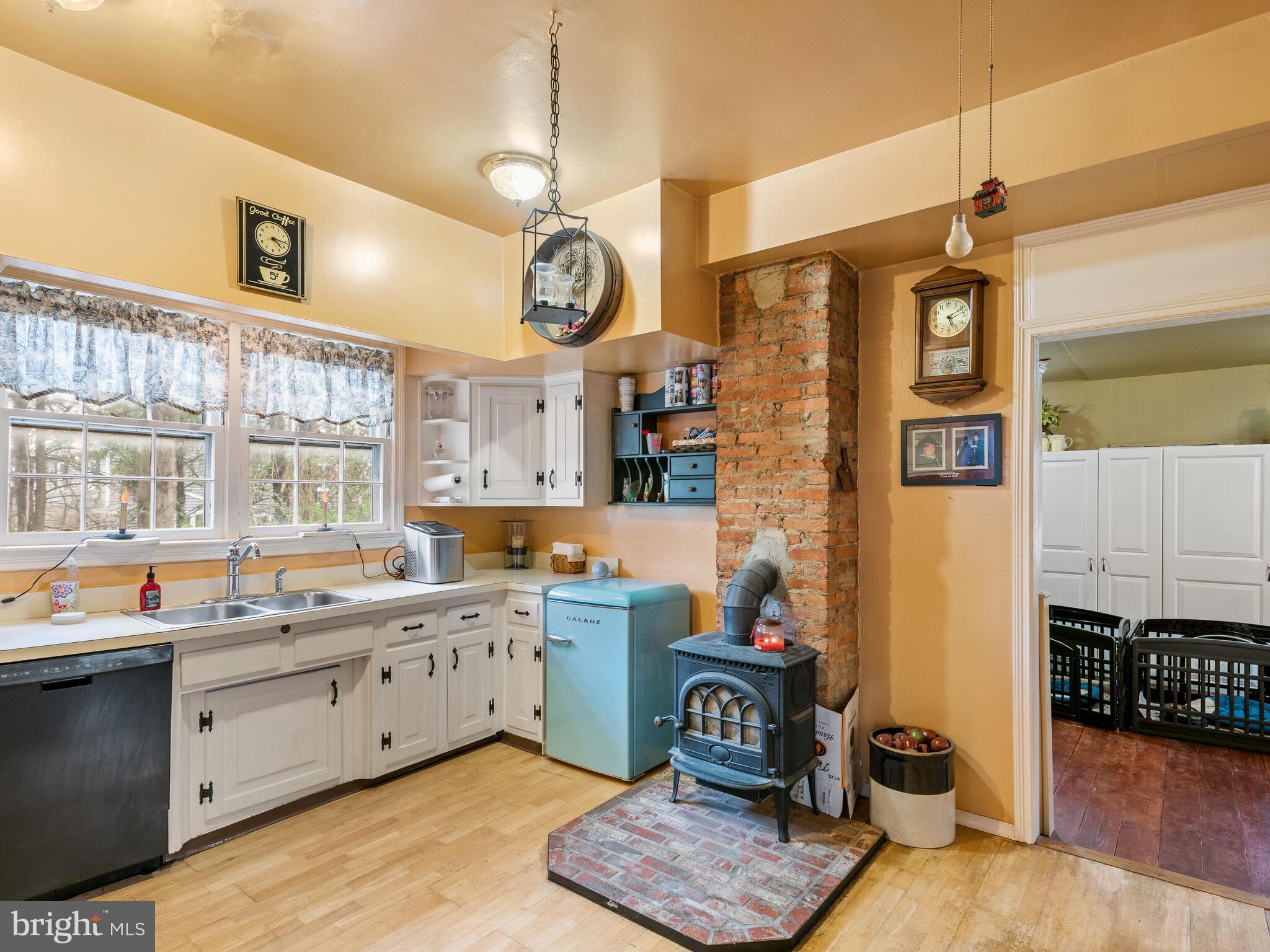 246 Llewelyn Road Chester Heights, PA 19342 - Photo 14 of 47