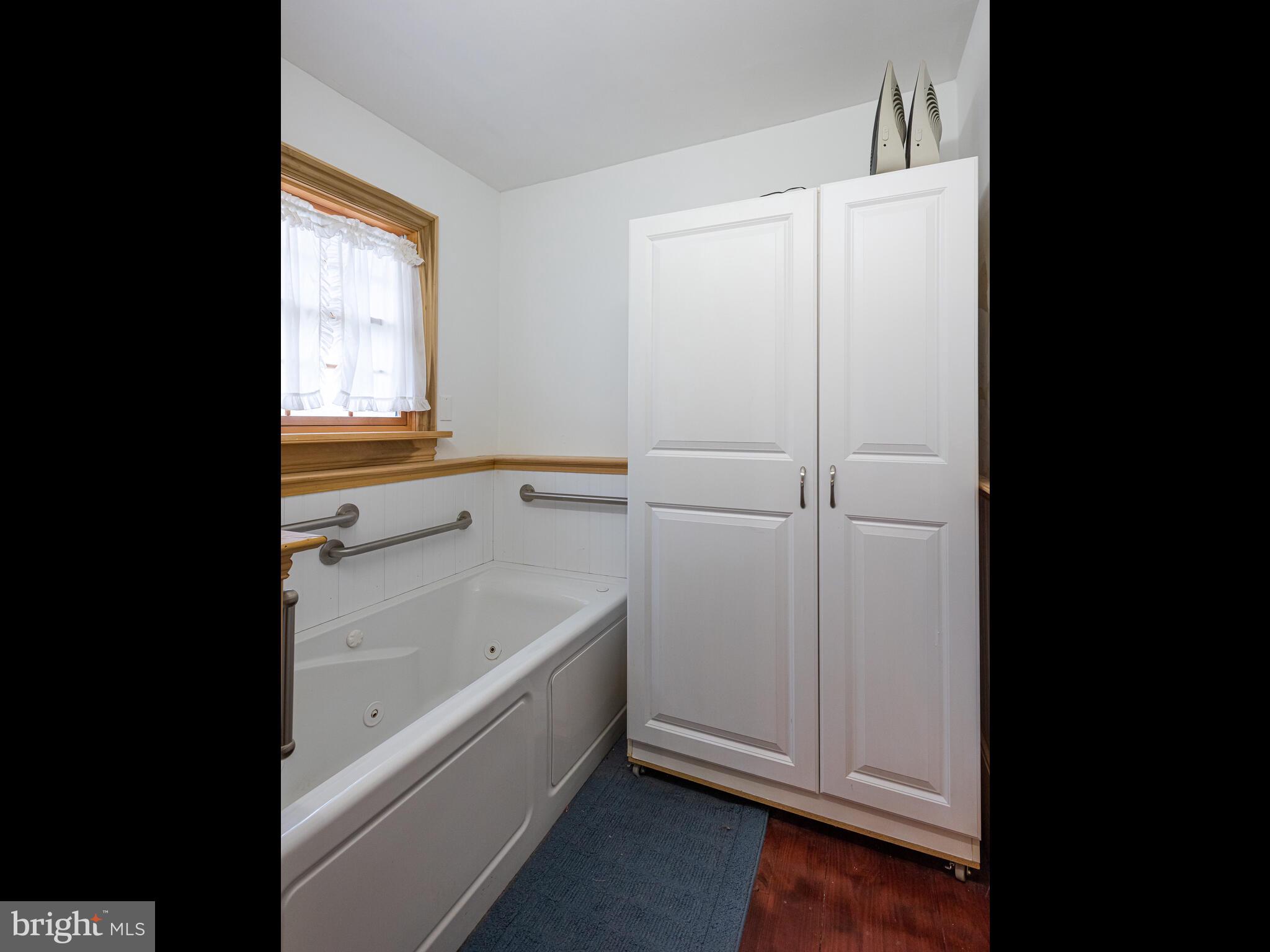246 Llewelyn Road Chester Heights, PA 19342 - Photo 20 of 47