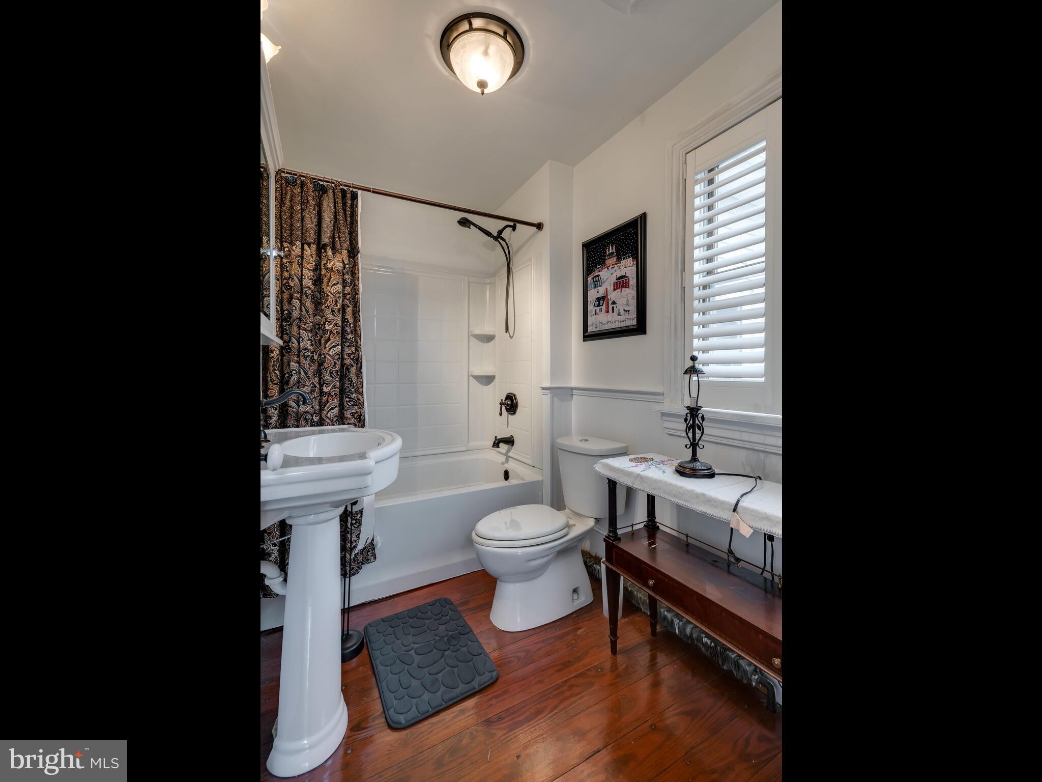 246 Llewelyn Road Chester Heights, PA 19342 - Photo 38 of 47