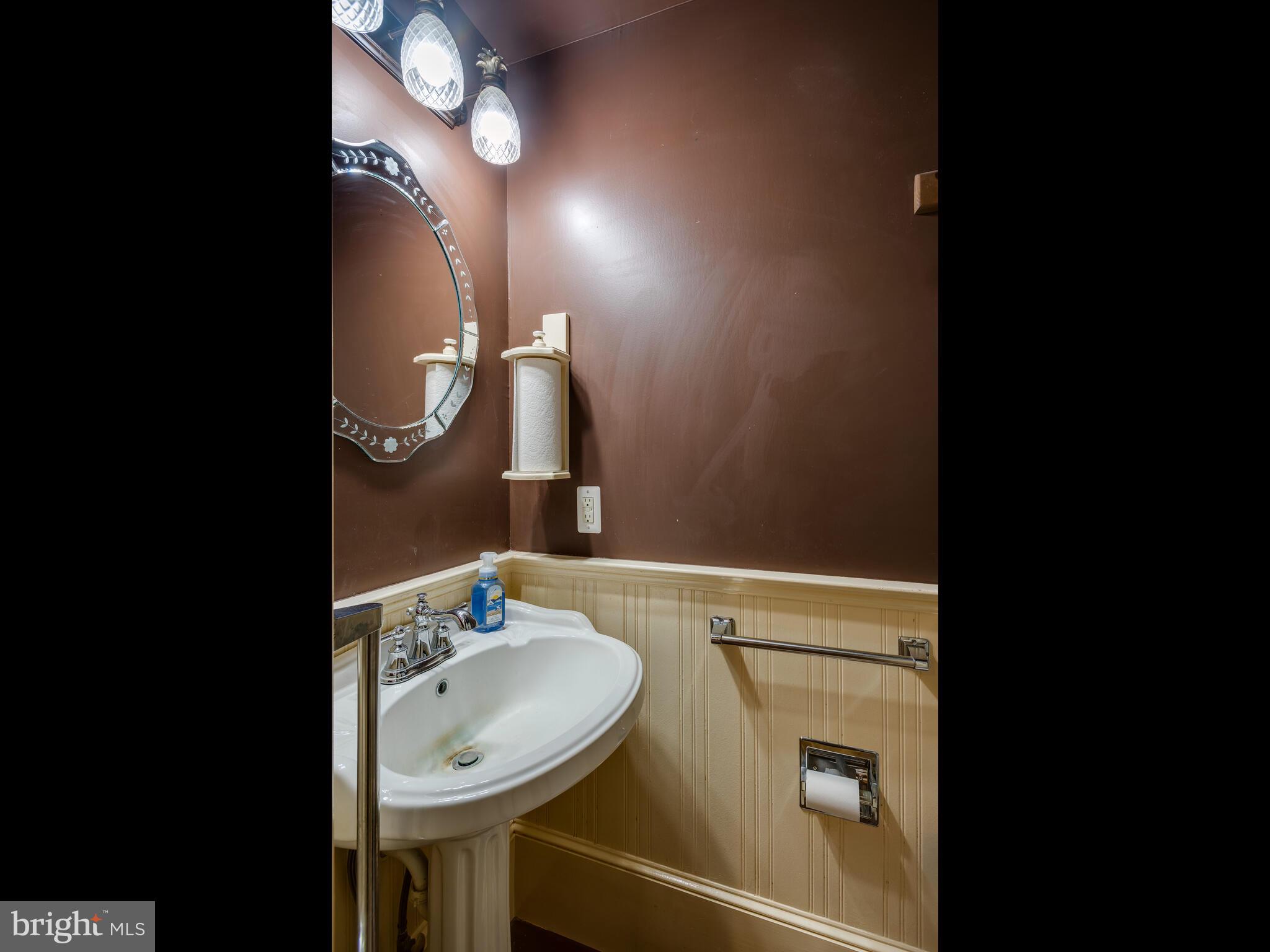 246 Llewelyn Road Chester Heights, PA 19342 - Photo 39 of 47