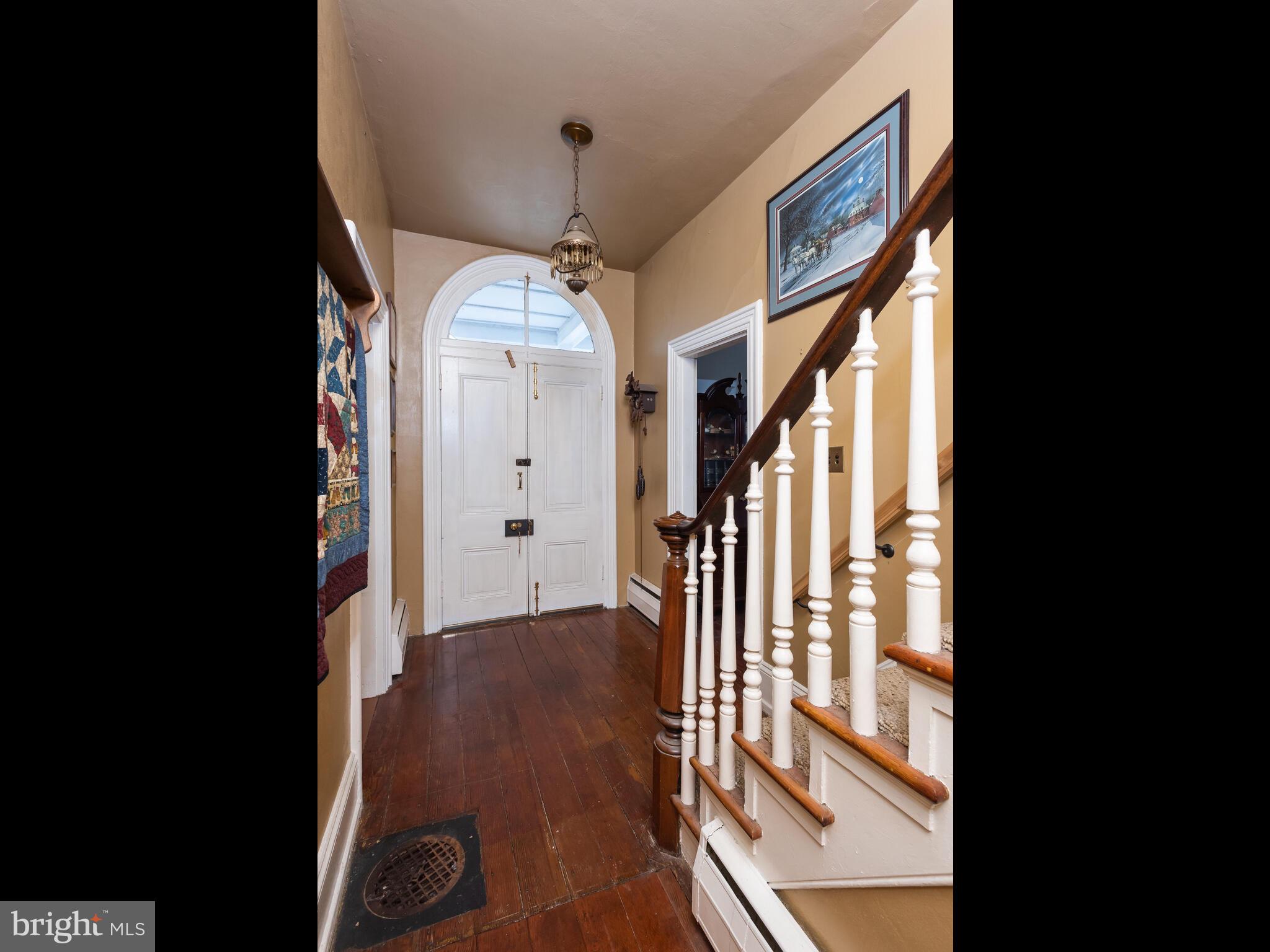 246 Llewelyn Road Chester Heights, PA 19342 - Photo 9 of 47