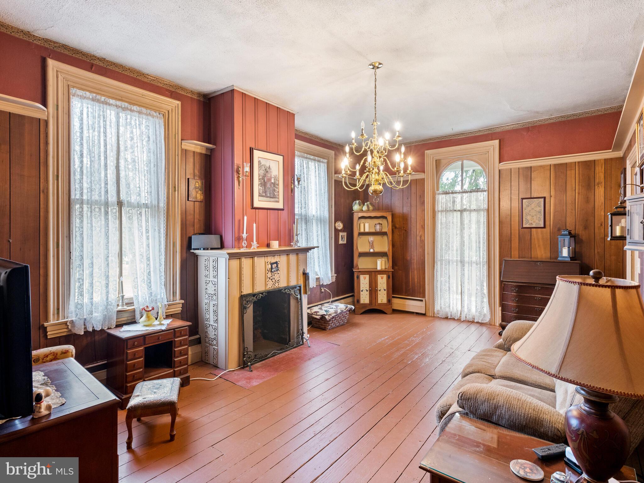 246 Llewelyn Road Chester Heights, PA 19342 - Photo 10 of 47