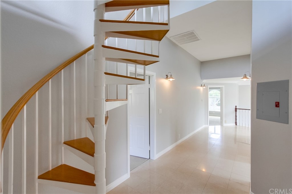 917 Emerald Street Redondo Beach, CA 90277 - Photo 54 of 72