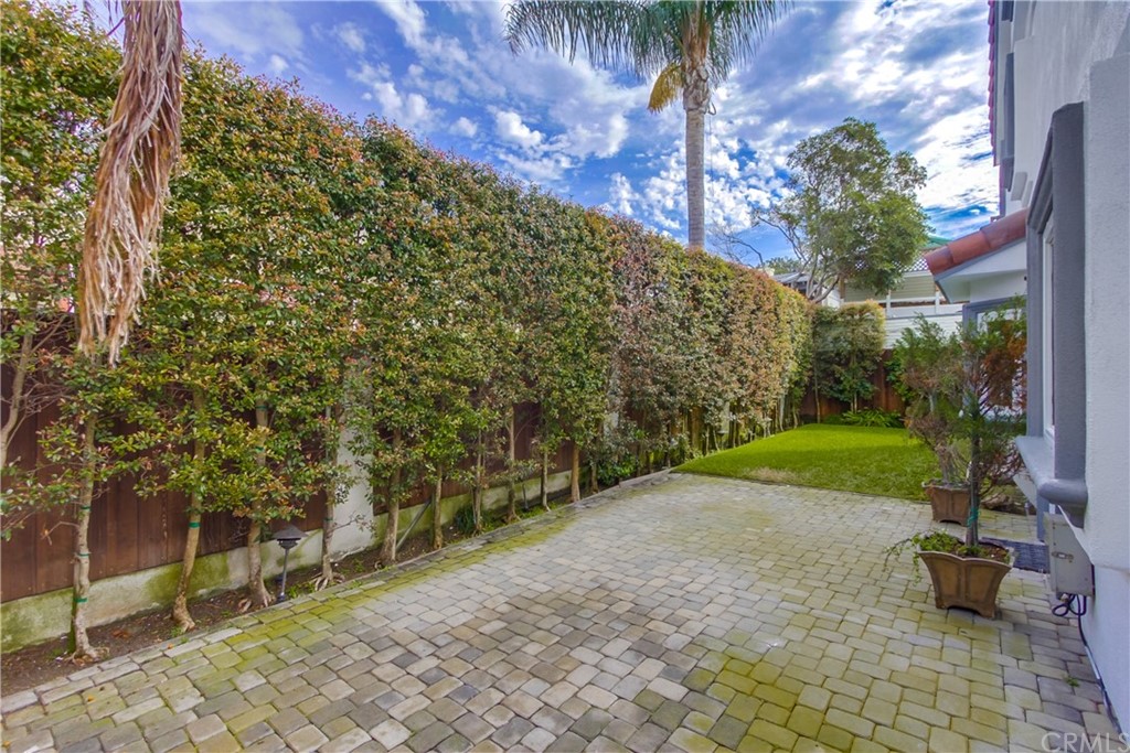 917 Emerald Street Redondo Beach, CA 90277 - Photo 61 of 72