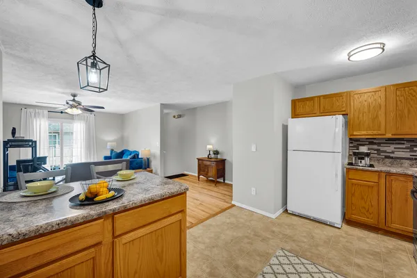 $139,900 | 1040 Ekstam Drive, Unit 108, Bloomington, IL 61704
