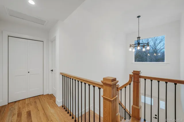 $859,999 | 37 Locust Avenue South, Medford, NY 11763