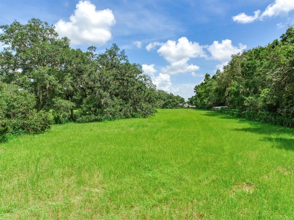 1 Ranch Road Valrico, FL 33596 - Photo 6 of 17 Gallery Image 6