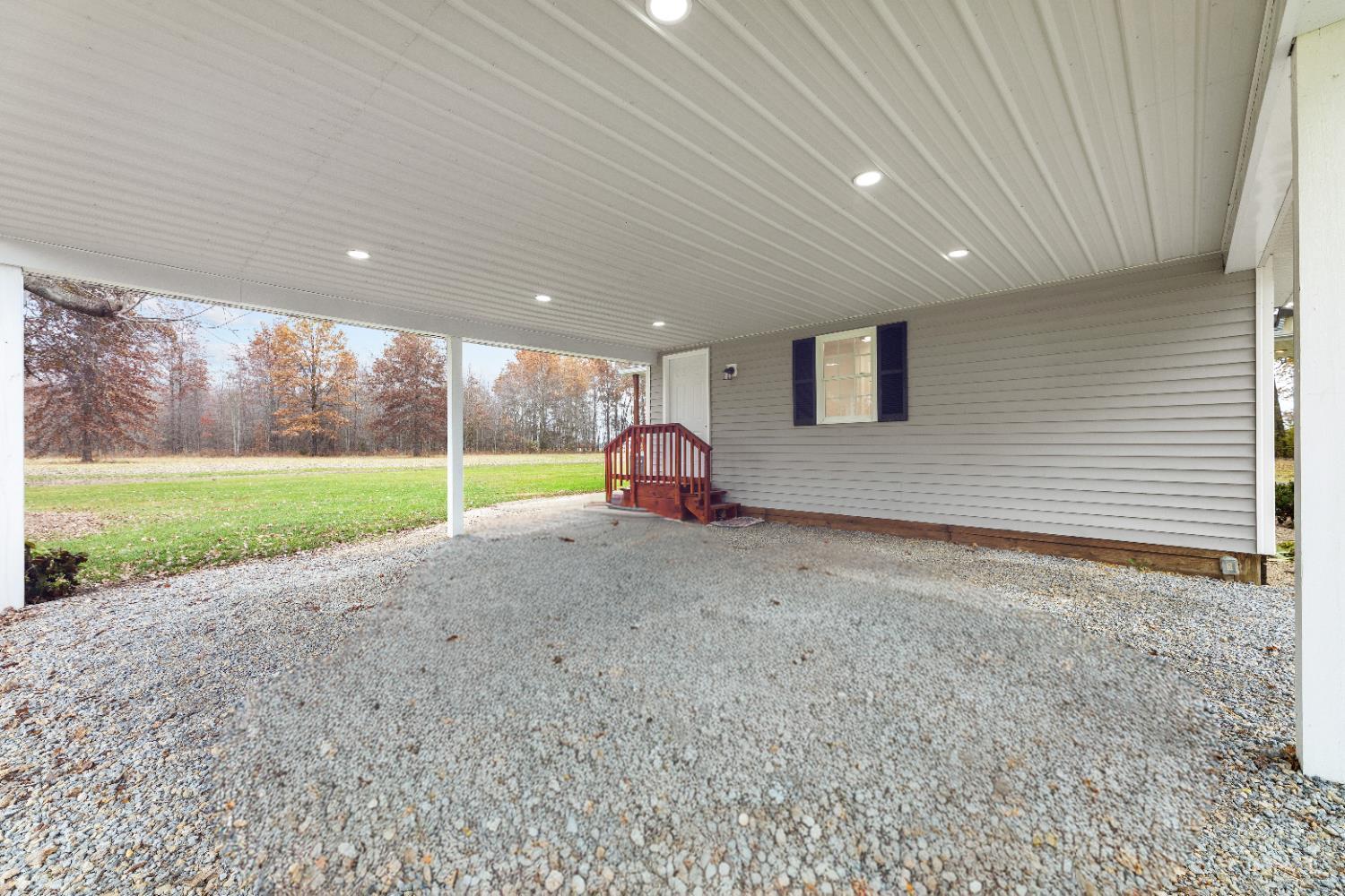 2017 Maple Grove Road Mount Orab, OH 45154 - Photo 7 of 31 Gallery Image 7