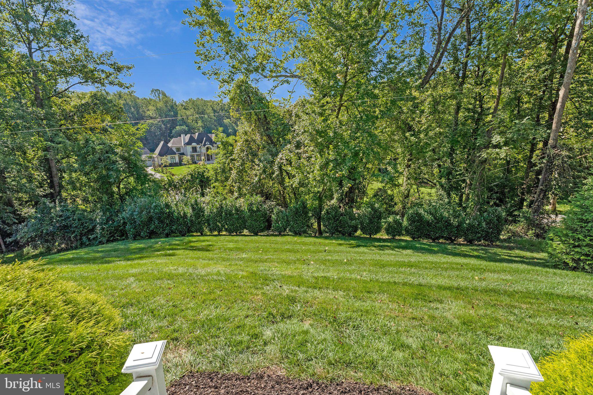 1048 Bellview Road McLean, VA 22102 - Photo 5 of 52 Gallery Image 5
