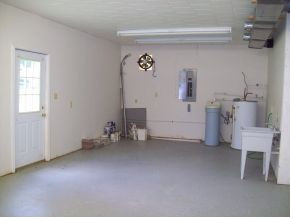 1480 Midway Road Midway, TN 37809 - Photo 8 of 12 Immaculate garage