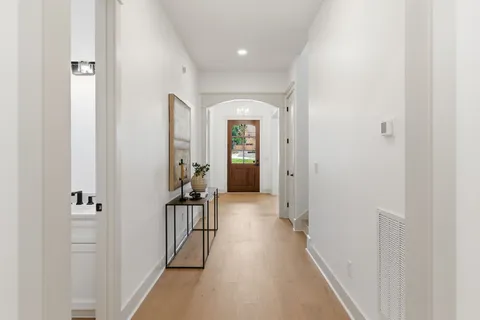 $1,999,000 | 3918 Cross Creek Road, Unit B, Nashville, TN 37215