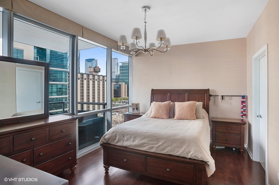 125 South Green Street, Unit 1001A Chicago, IL 60607 - Photo 11 of 17