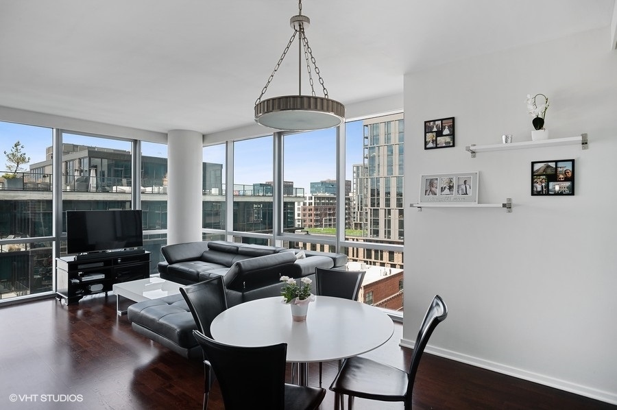 125 South Green Street, Unit 1001A Chicago, IL 60607 - Photo 3 of 17