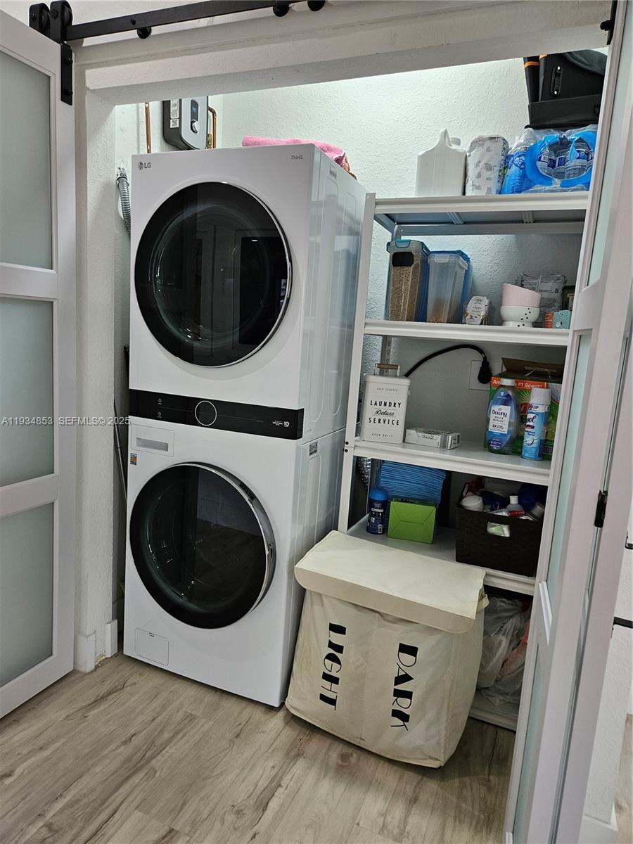 22155 Miami Avenue Miami, FL 33170 - Photo 10 of 23 a utility room with dryer and washer