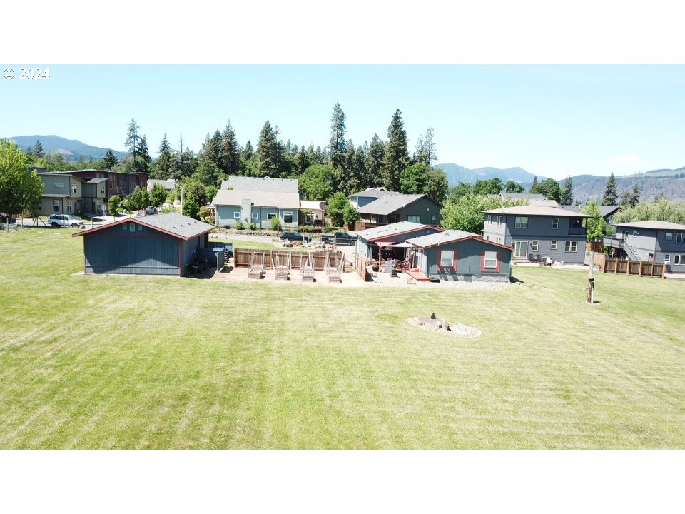 1111 29th Street Hood River, OR 97031 - Photo 7 of 7