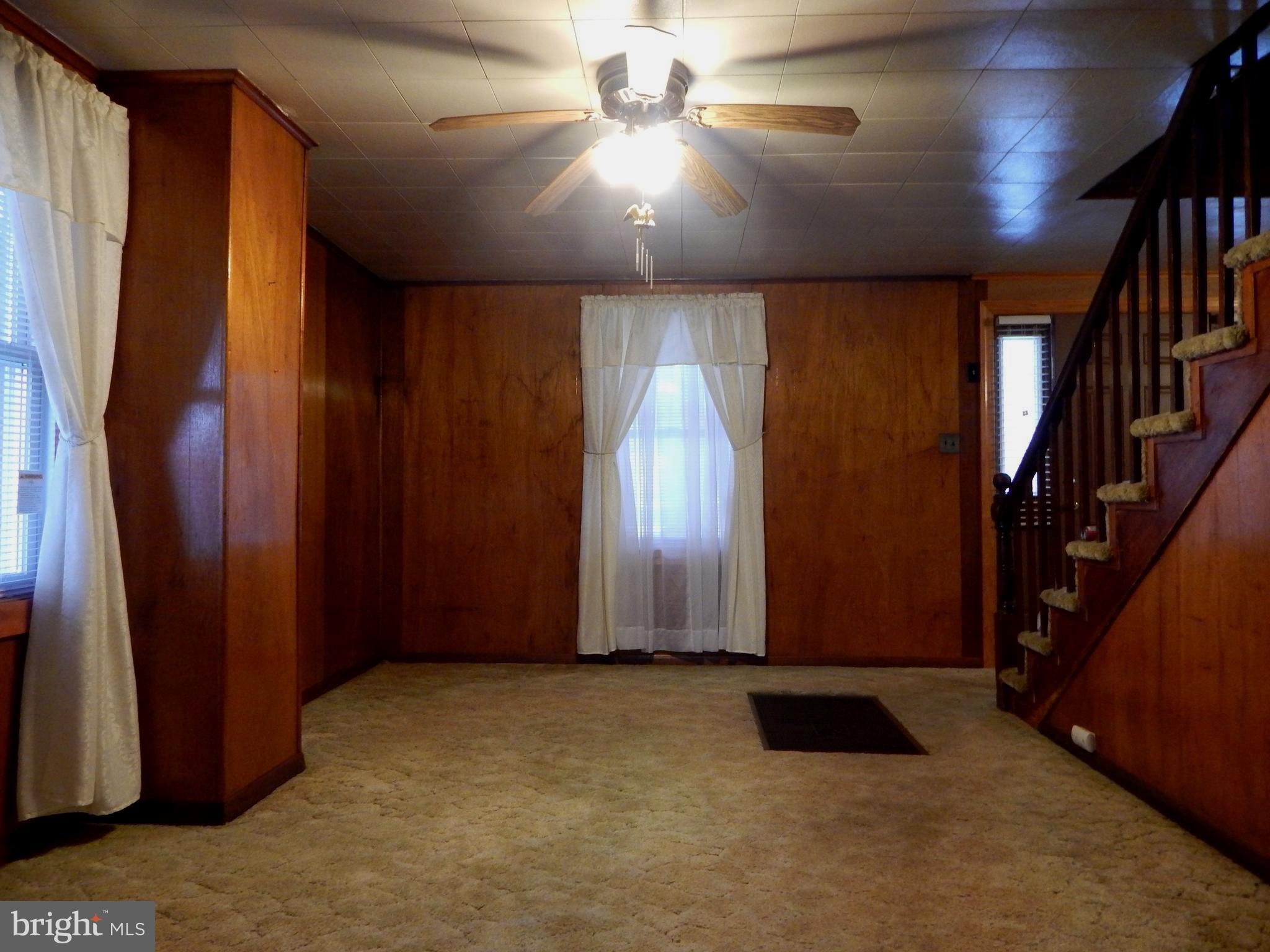 34 Molitor Road Elkton, MD 21921 - Photo 8 of 13 Dining