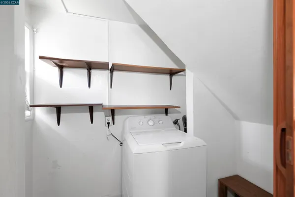 $565,000 | 1543 Havenscourt Boulevard, Oakland, CA 94621