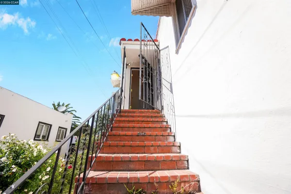 $565,000 | 1543 Havenscourt Boulevard, Oakland, CA 94621