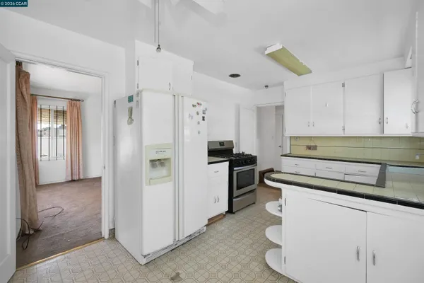 $565,000 | 1543 Havenscourt Boulevard, Oakland, CA 94621
