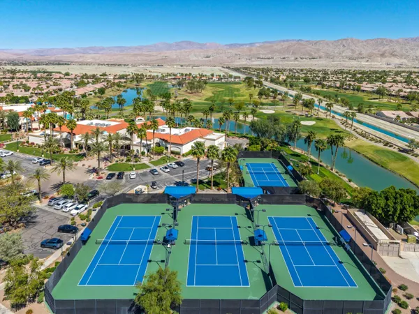 $469,900 | 40152 Calle Loma Entrada, Indio, CA 92203