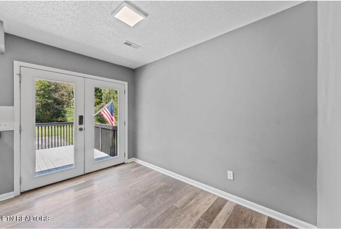 7576 Loudon Ridge Road Lenoir City, TN 37771 - Photo 21 of 31 Gallery Image 21
