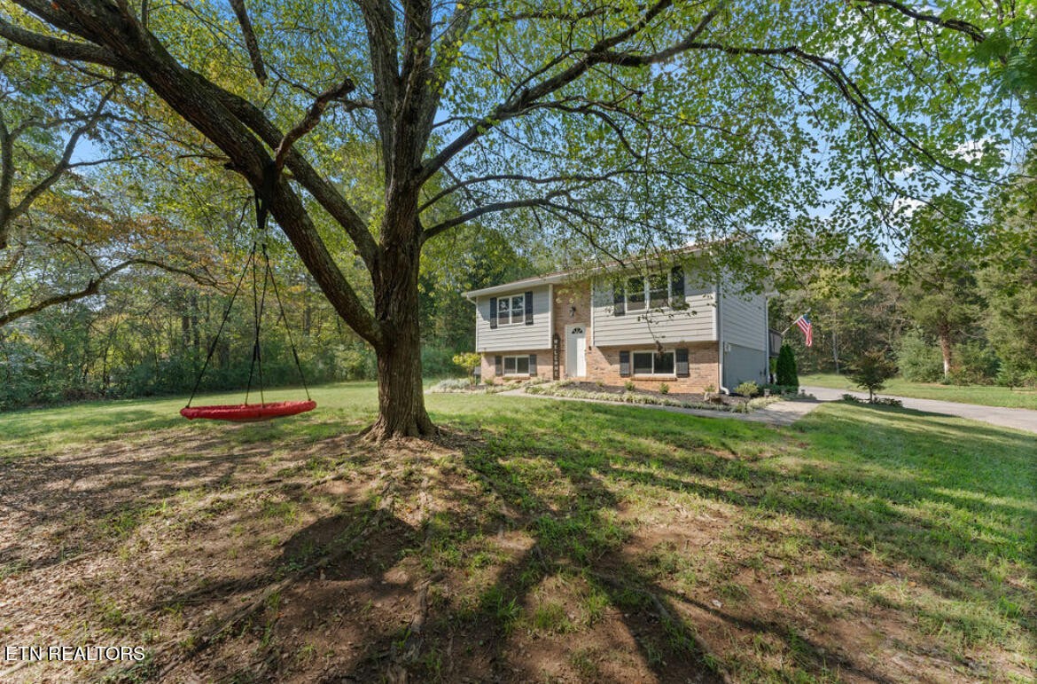 7576 Loudon Ridge Road Lenoir City, TN 37771 - Photo 3 of 31 Gallery Image 3