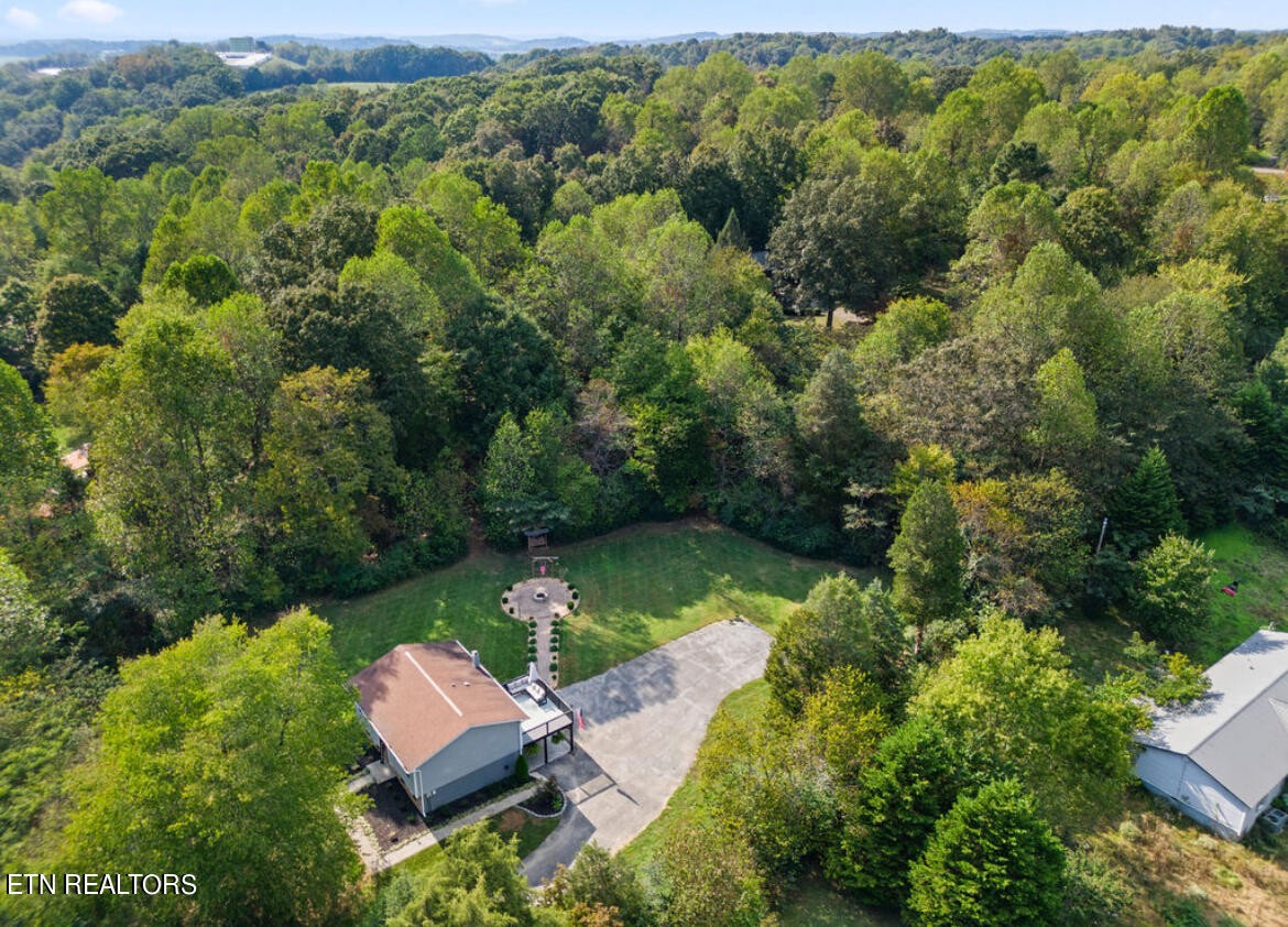 7576 Loudon Ridge Road Lenoir City, TN 37771 - Photo 9 of 31 Gallery Image 9