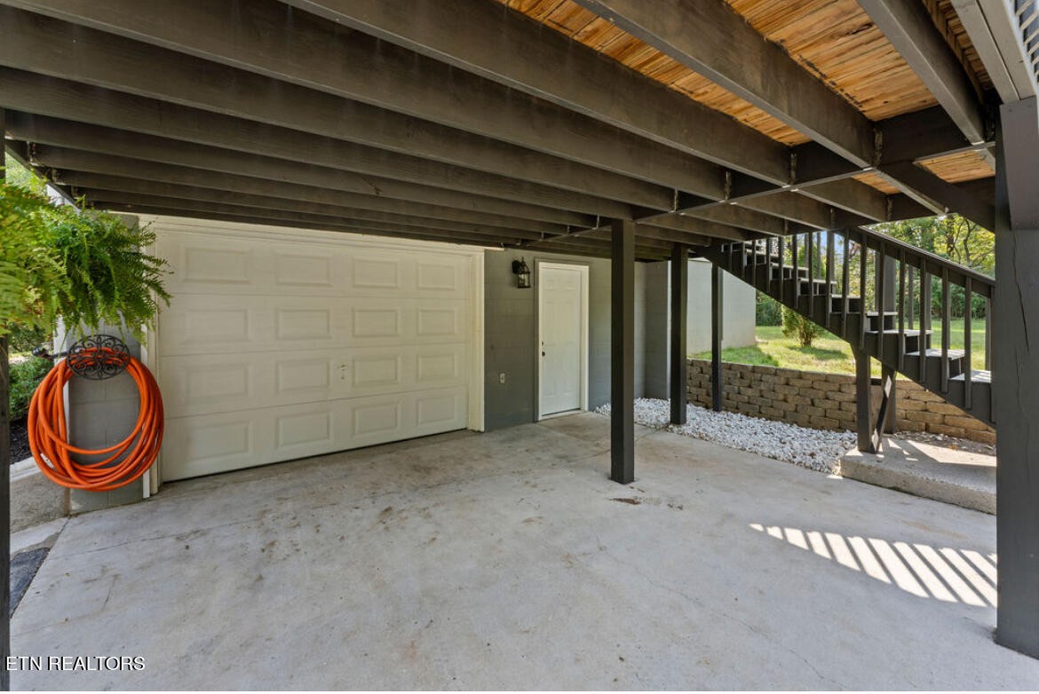 7576 Loudon Ridge Road Lenoir City, TN 37771 - Photo 10 of 31 Gallery Image 10