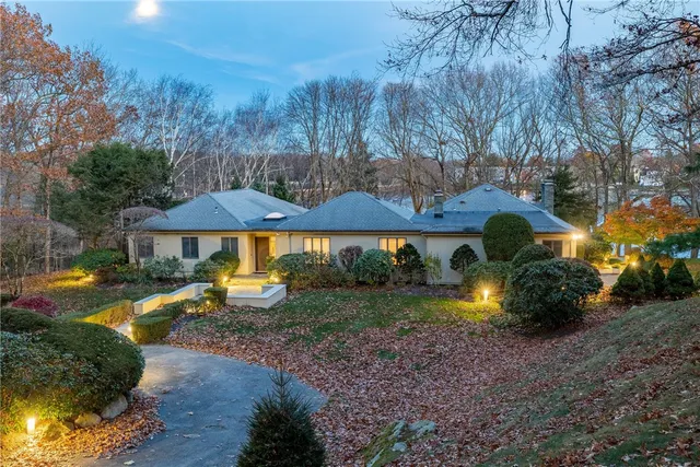 $1,595,000 | 15 Noto Drive, North Providence, RI 02904