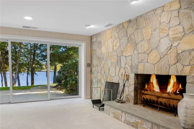 $1,595,000 | 15 Noto Drive, North Providence, RI 02904