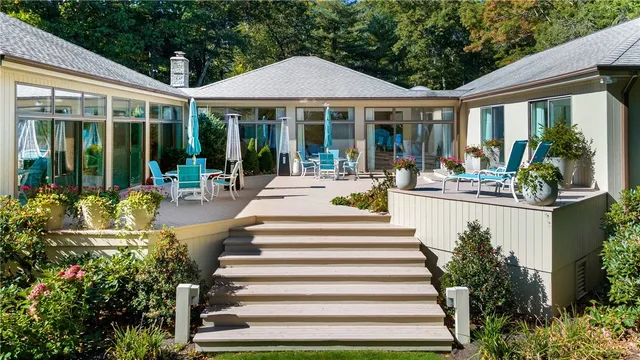 $1,595,000 | 15 Noto Drive, North Providence, RI 02904