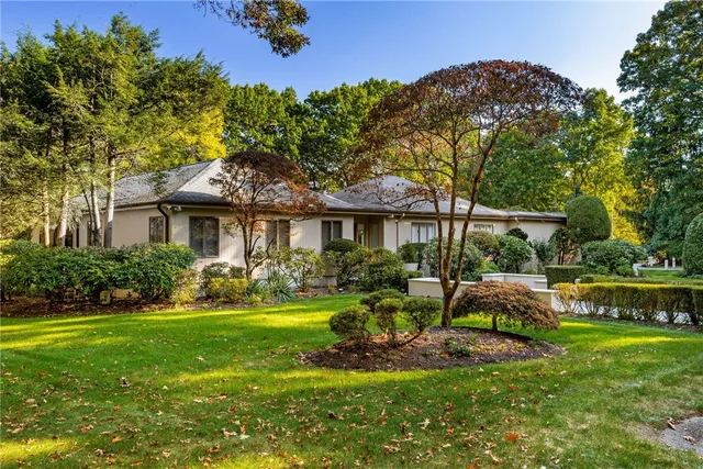 $1,595,000 | 15 Noto Drive, North Providence, RI 02904